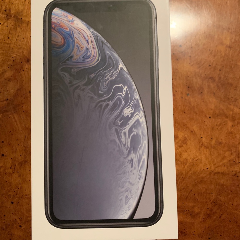iPhone XR